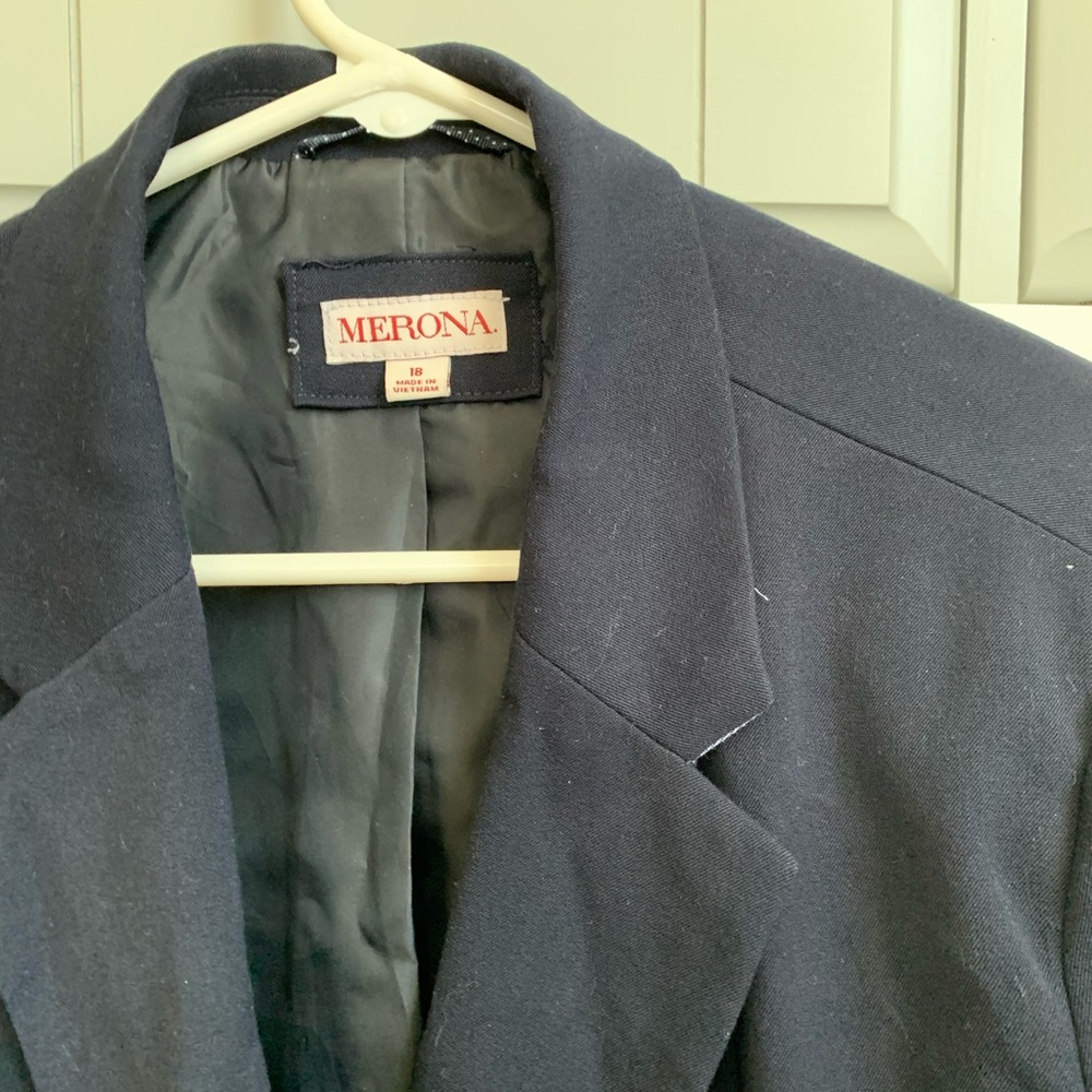 Navy Size 18 blazer
